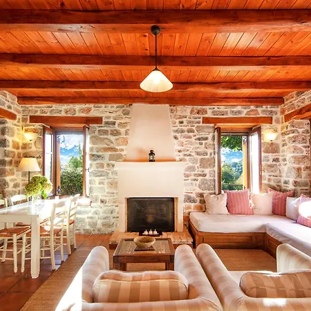 Πανσιόν Amanita Boutique 4*