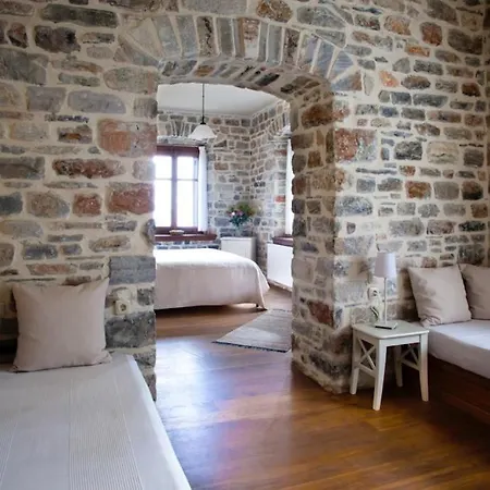 Amanita Boutique 4*